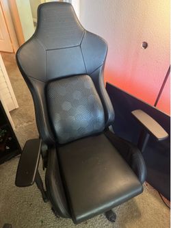 Gaming chair
