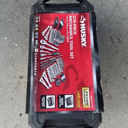 Husky 270 Mechanic Set Tool Box New
