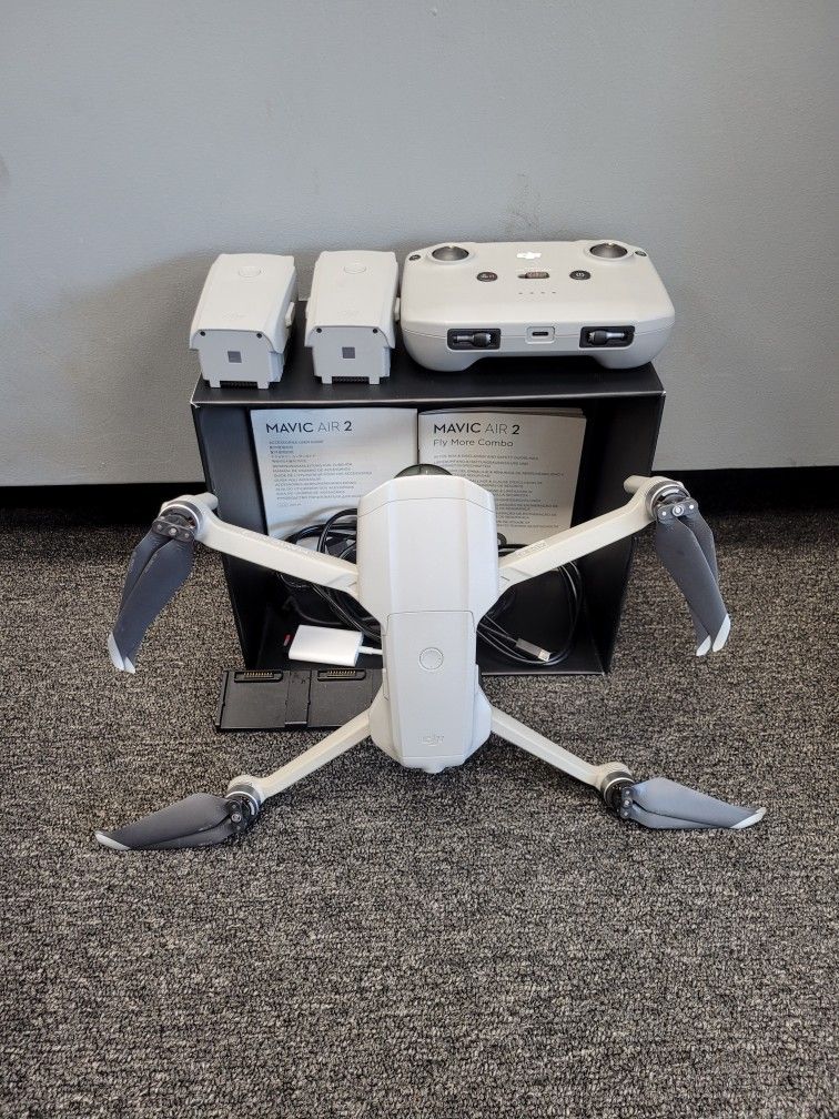 DJI Mavic Air 2 Fly More Combo Drone