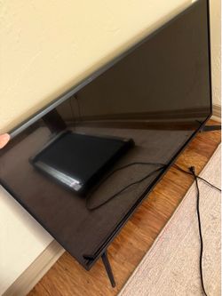 Insignia 43” Smart TV