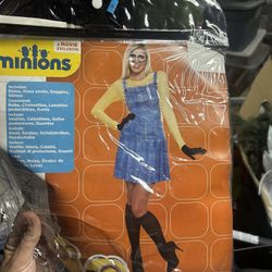 Women’s Minion Halloween Costume Large