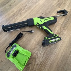 Greenworks Battery Powered Caulk Gun