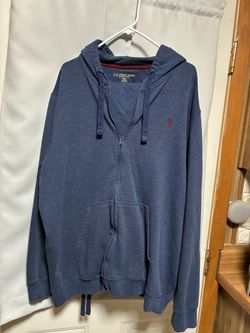 Blue jogging suit comes with 2XL pants and 3XL jacket