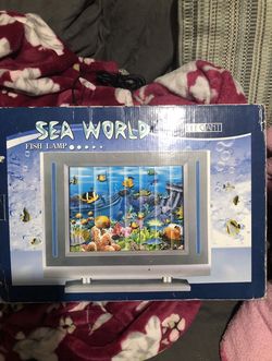 Y2K 2000s Fish Aquarium Lamp