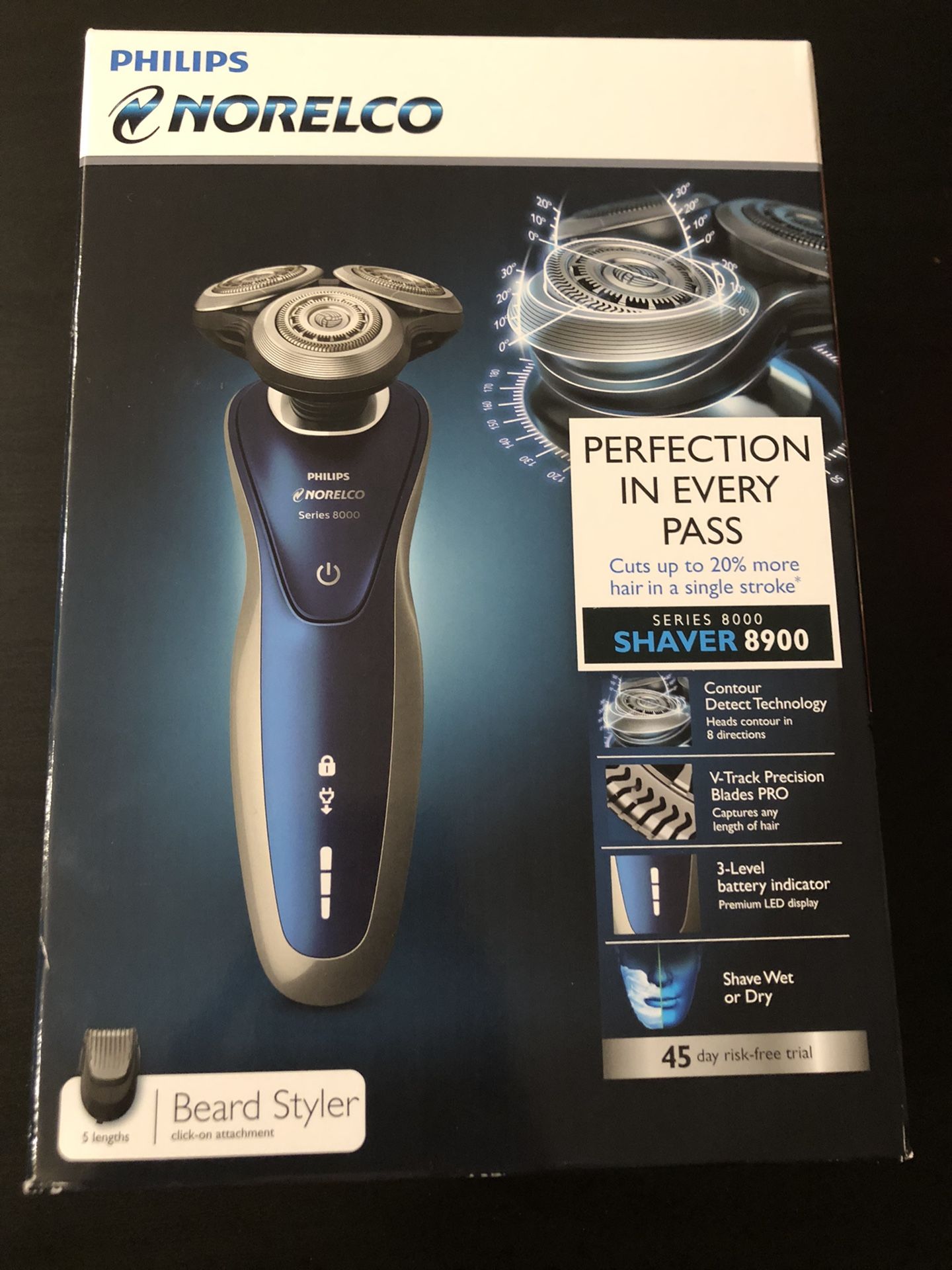 Philips Norelco Shaver 8900