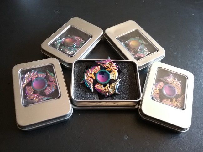 Fidget Spinner rainbow alloy wolf heads