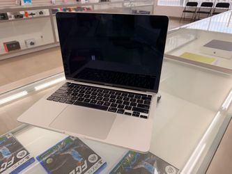 MacBook Pro 2020 16gb ram 512gb ssd