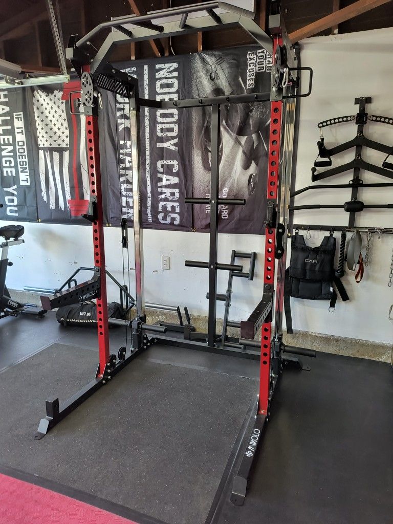 Mikolo HR05 Power Rack With Dual Pulleys