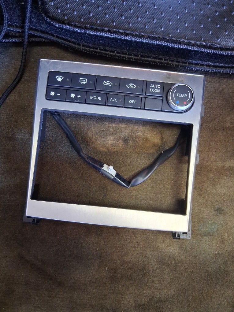 G35/skyline Double Din Carplay Kit