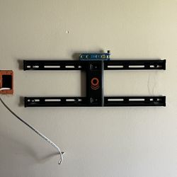 TV Mount & Outlet