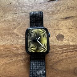 Apple Watch 6 - Blue (44mm, 32GB)