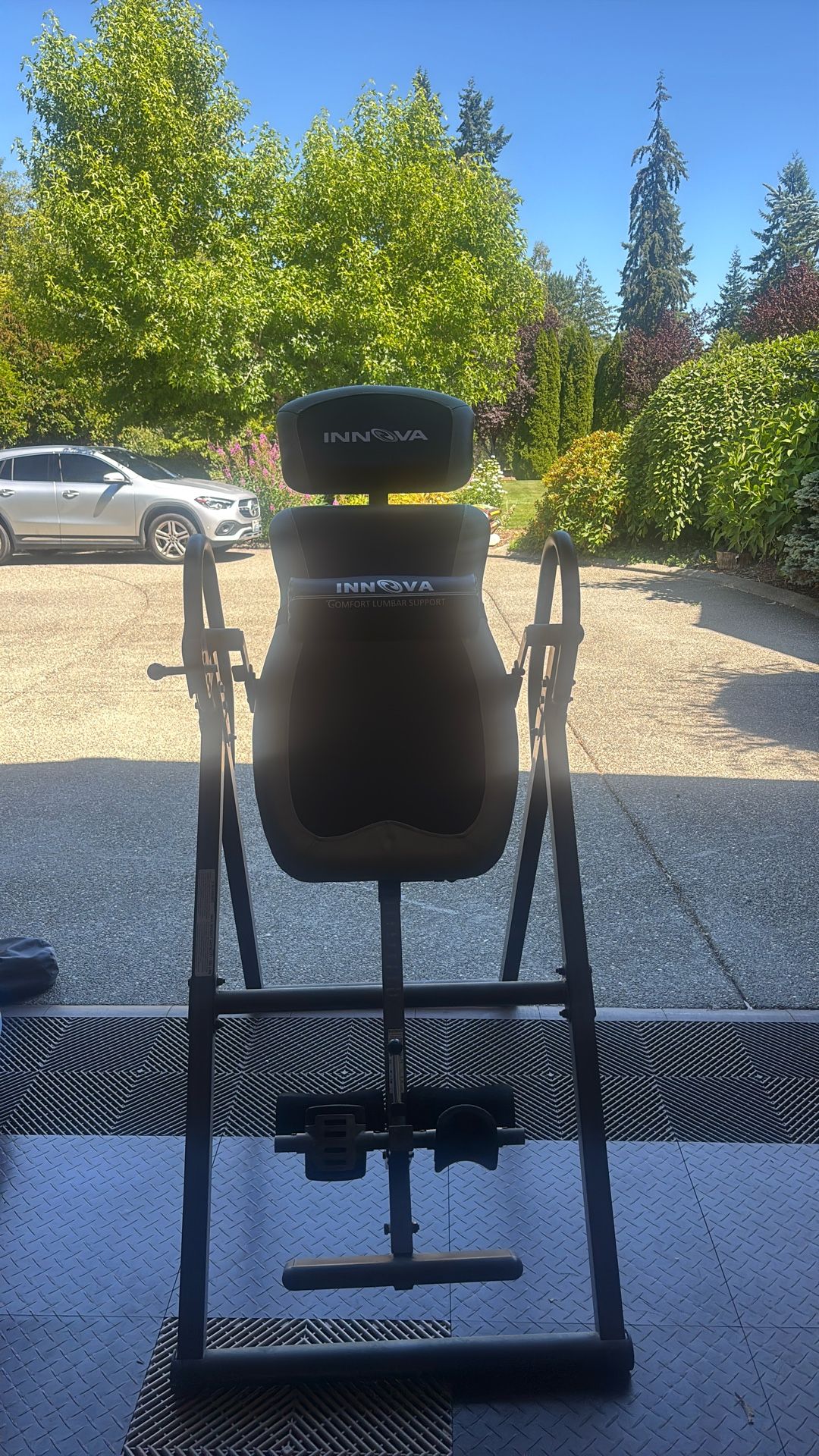 Innova Inversion Table