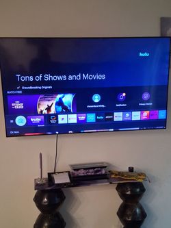 Large Flat Screen Smart TV Wall Mounted