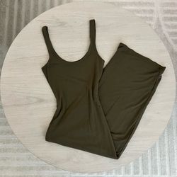 Fashion nova midi dress