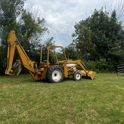 1976 International Backhoe 