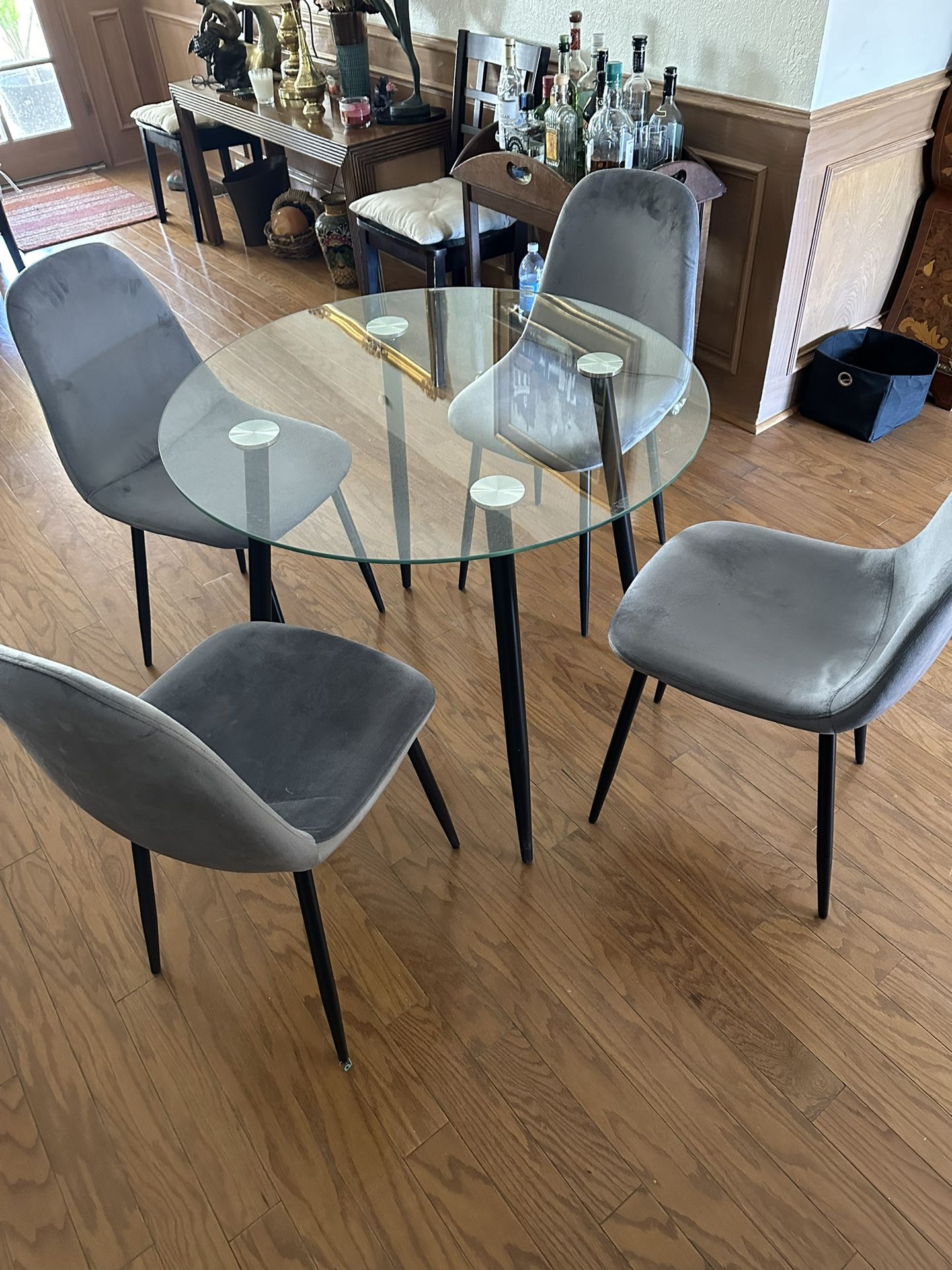 New Dining Set Glass Table And Four Chairs