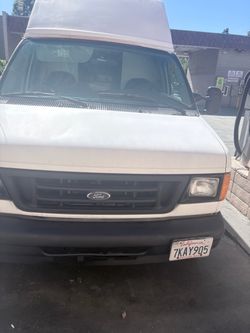 Mobile grooming van