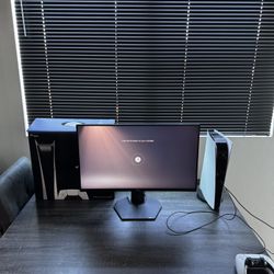 Playstation 5 & Dell monitor