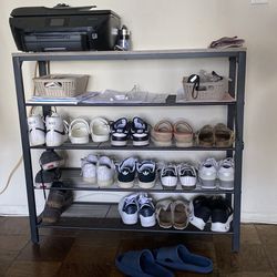 Shoe rack/ Zapatero