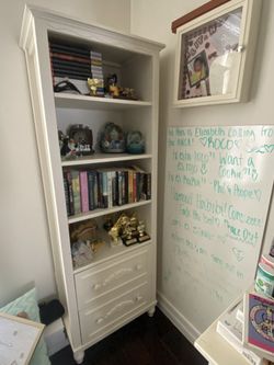 Book Shelf
