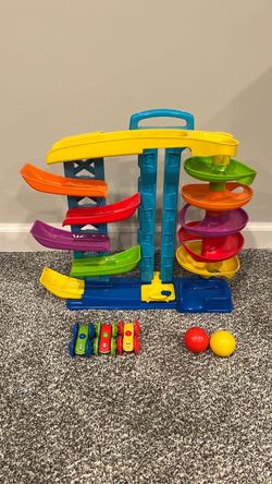 Car and Ball Racing Tower