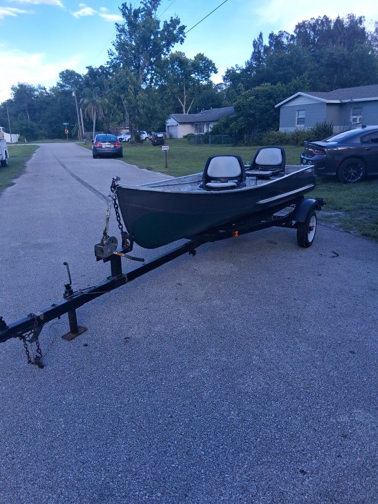 12 Ft Aluminium Fishing Boat