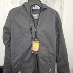 BRAND NEW WHITH TAGS ARIAT FR WOMEN'S HOODIE JACKET SIZE SMALL 