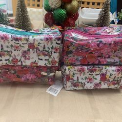 Unicorn Or Floral Pouches $1.50 EACH!!!! Or Take 4 For $5 