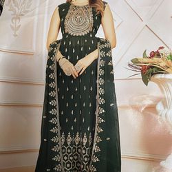 Beautiful Sleeveless Embroidered Three Pieces Party Wear