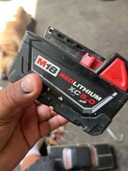 Milwaukee battery m18