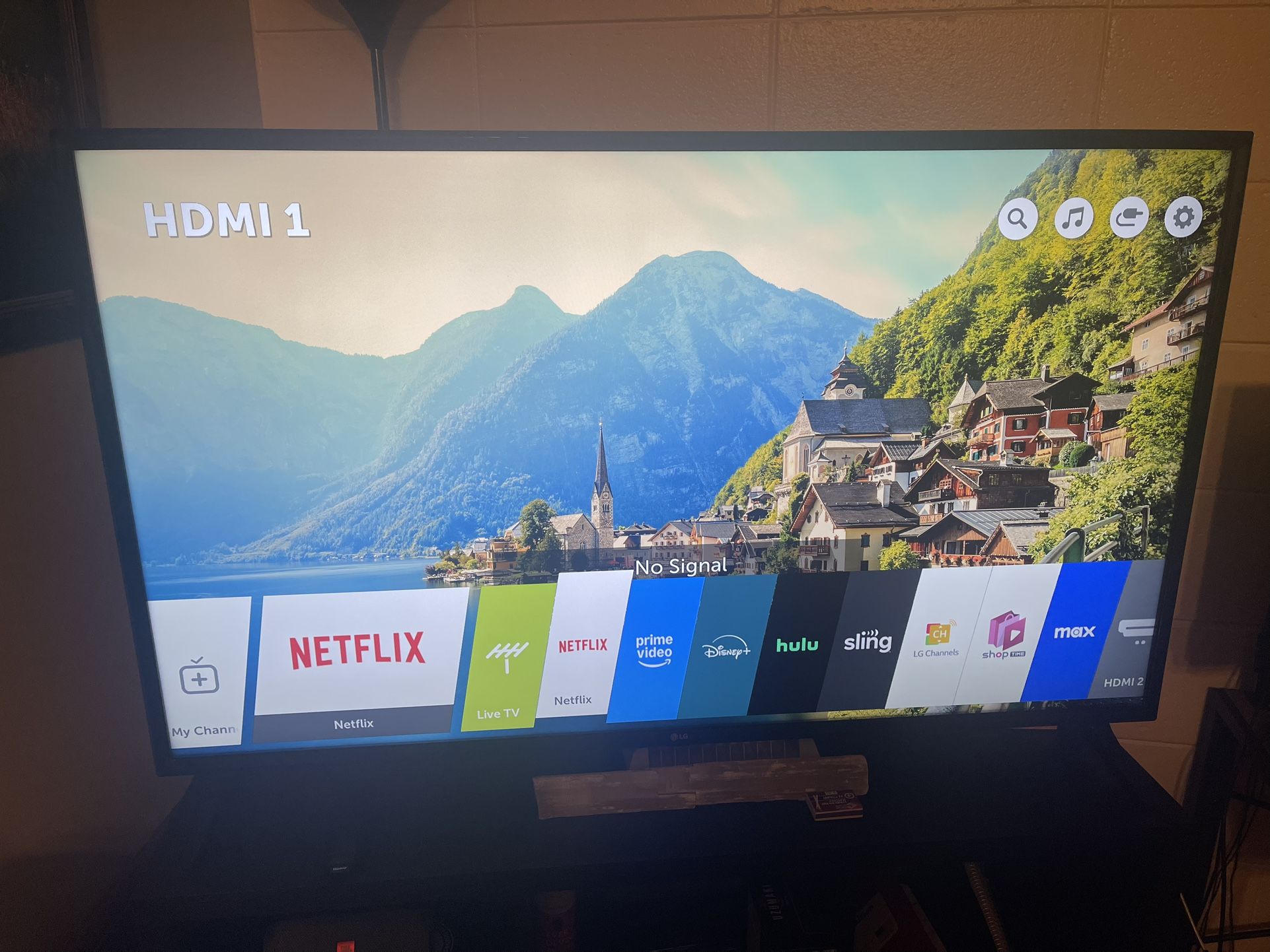 LG 55 Inch 4K TV