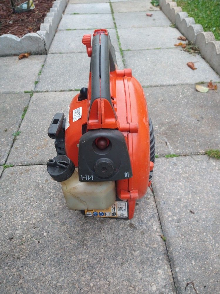 Husqvarna X Series 125BV Gas Powered Blower for Sale in Largo, FL OfferUp