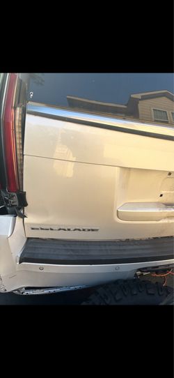 2018 cadillac Escalade parts only
