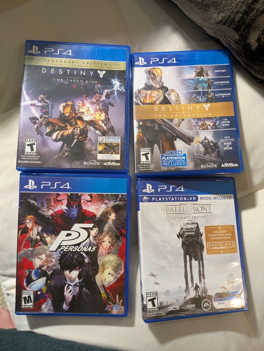PS4 Games (Destiny, Persona 5)
