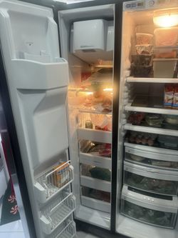 GE Refrigerator