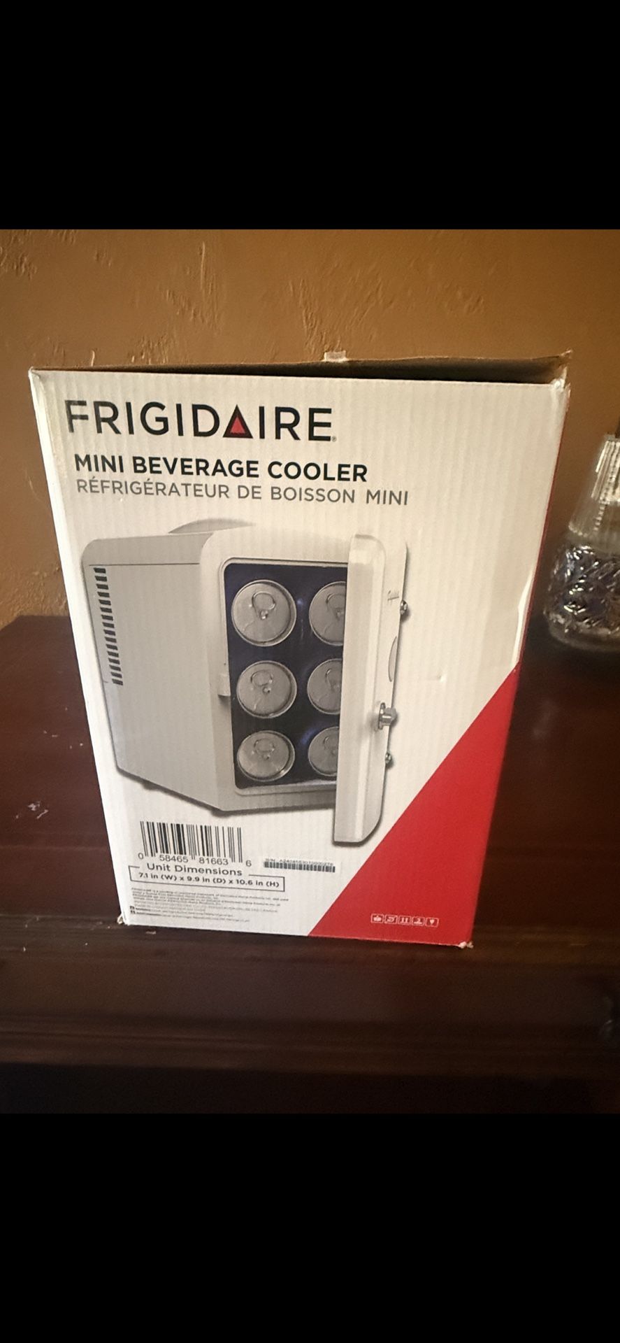 Frigidaire Mini Fridge