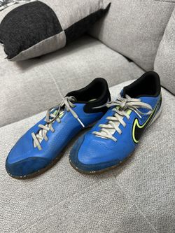 Indoor Soccer Shoes 