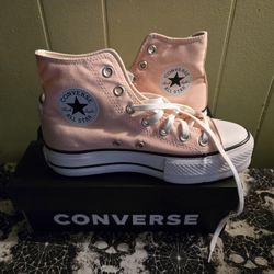 NEW unused Converse Hi Top Lift Donut Glaze Women's Size 7 Limited Edition 