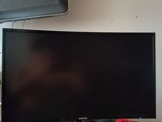 Samsung Flat Screen Monitor