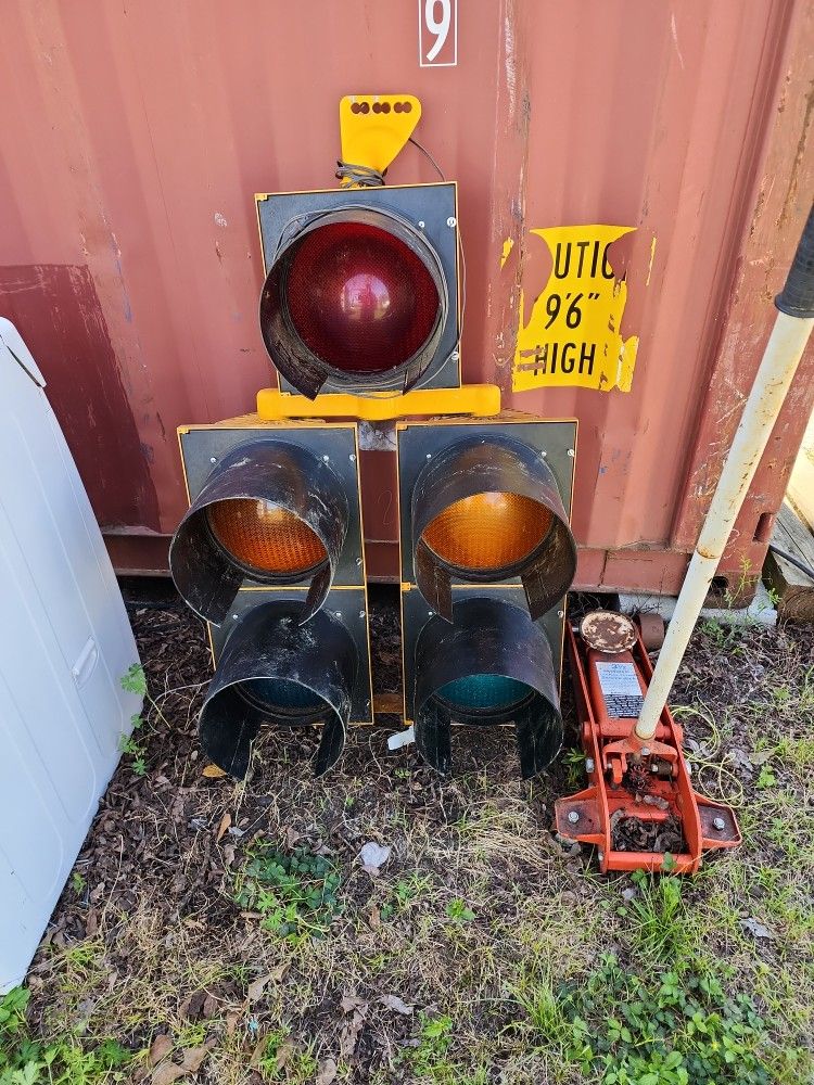 Real Working Traffic Light