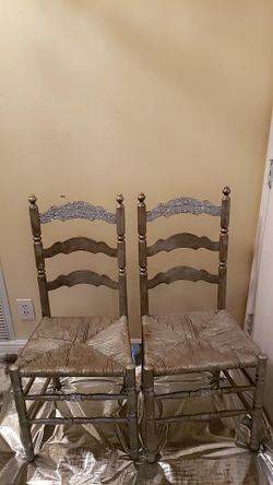 2 HAVERTY'S LADDER CHAIR Chalk Painted
