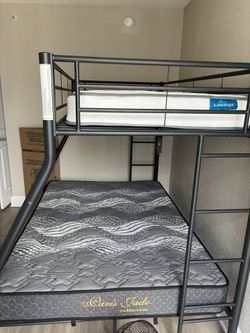 Twin Over Full Metal Bunk Bed w/ Mattresses