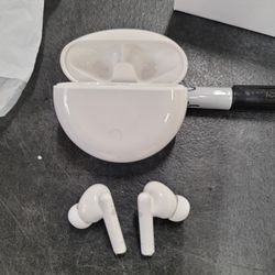 Kibvoe hearing amplifiers (rechargable hearing aides) FOR THOSE HARD OF HEARING.

🛑🛑THESE ARE NOT BLUETOOTH EAR PODS🛑🛑

$95  set

3 sets Available