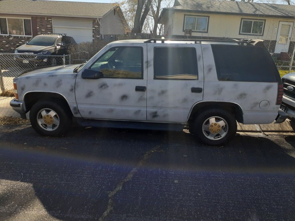 Chevy TAHOE xl for Sale in Colorado Springs, CO OfferUp