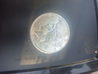 1922 SILVER DOLLAR