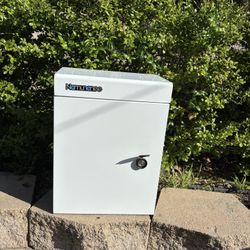 Outdoor Aluminum Electrical Box 