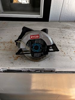 Ryobi CSB124  7-1/4” Corded Circular Saw 120v black/gray
