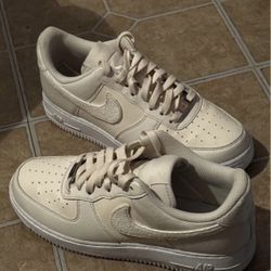 Nike Air Force Women