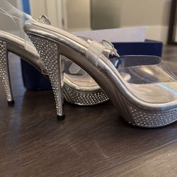 Posing Heels 4 1/2" Heel - Size 10