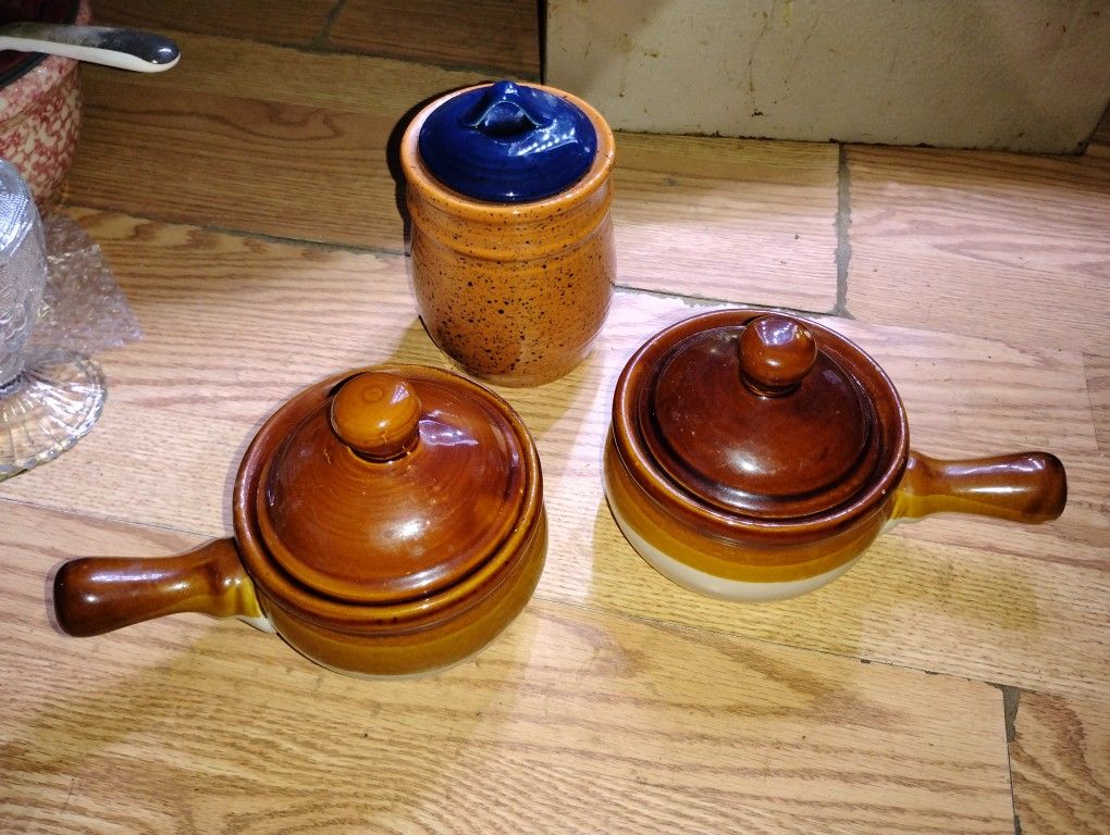 2x piece Onion soup Crock chilli Bowls